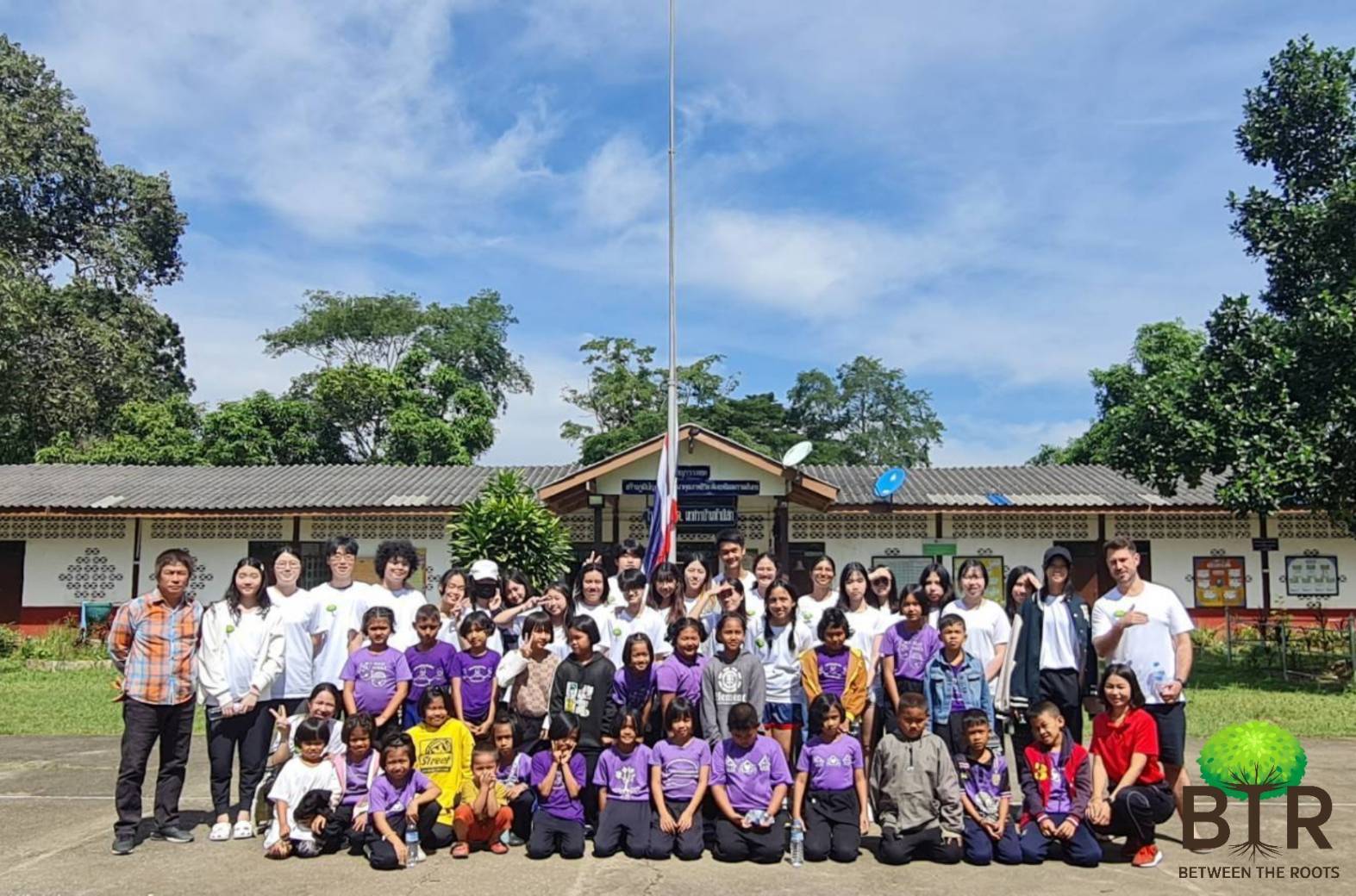 BTR volunteers with students and teachers at the Border Patrol Police School